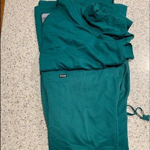 Greys anatomy scrub set (plus size)